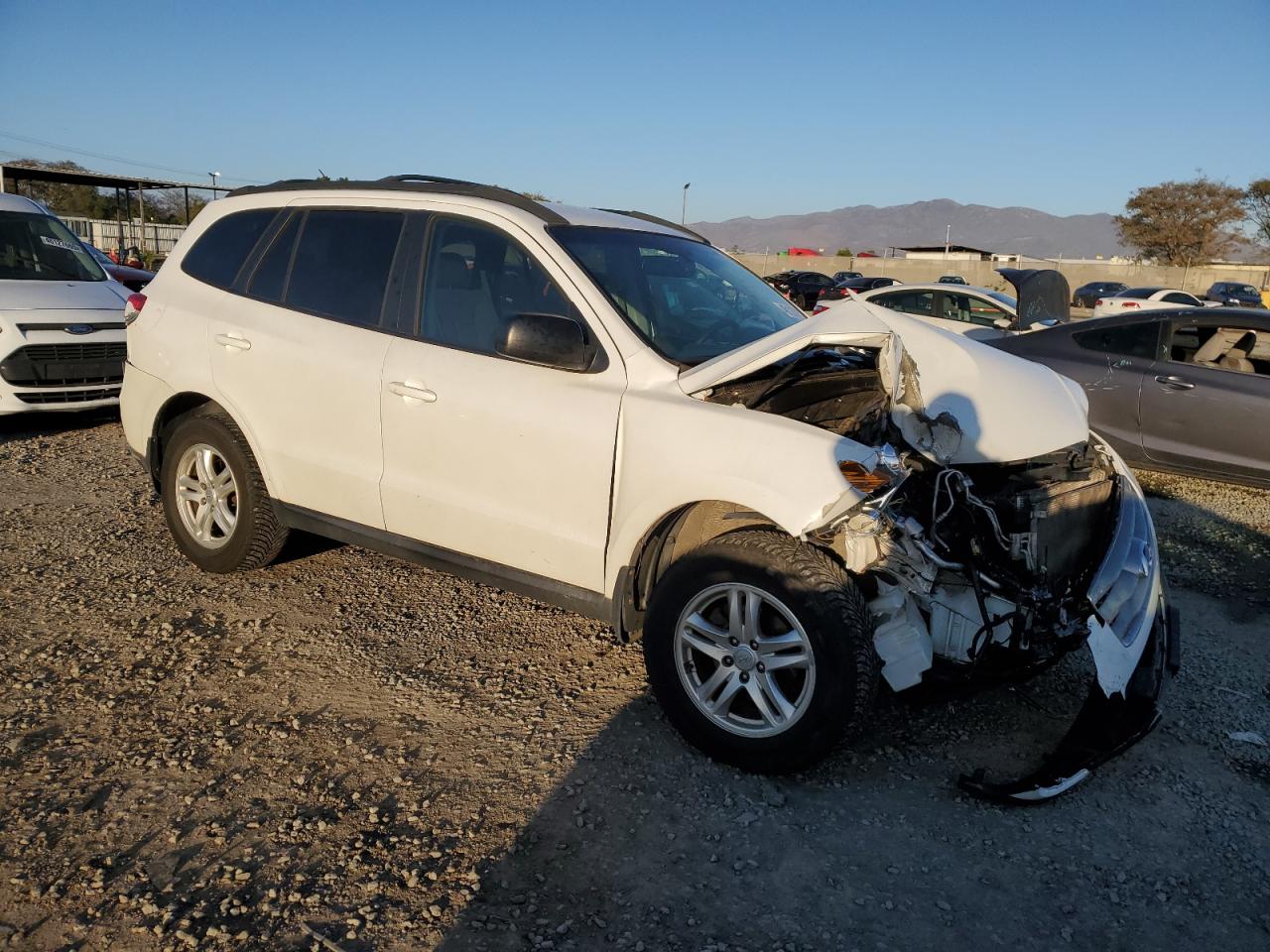2012 Hyundai Santa Fe - Image 4