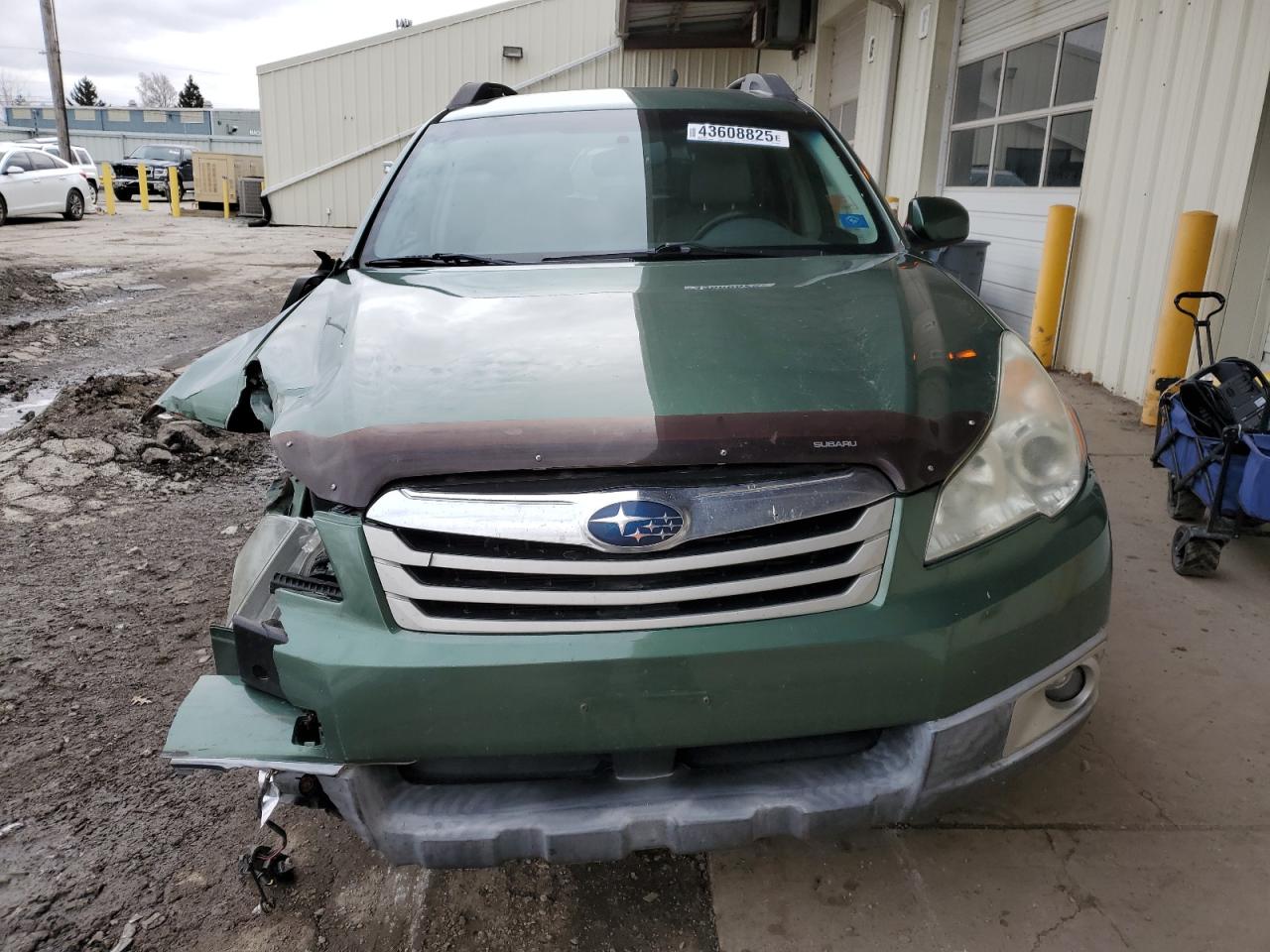 2010 Subaru Outback - Image 5