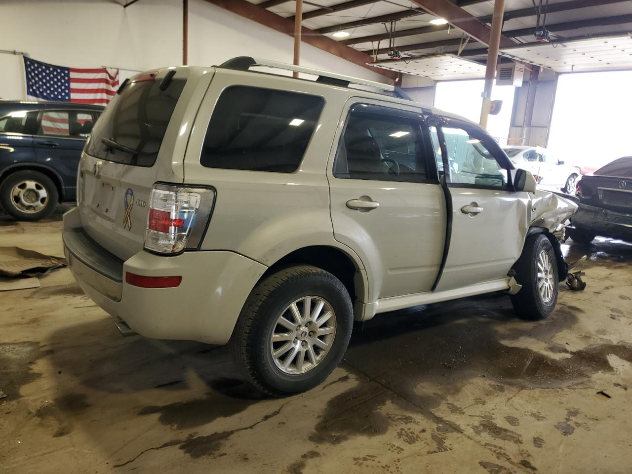 2009 Mercury Mariner - Image 3