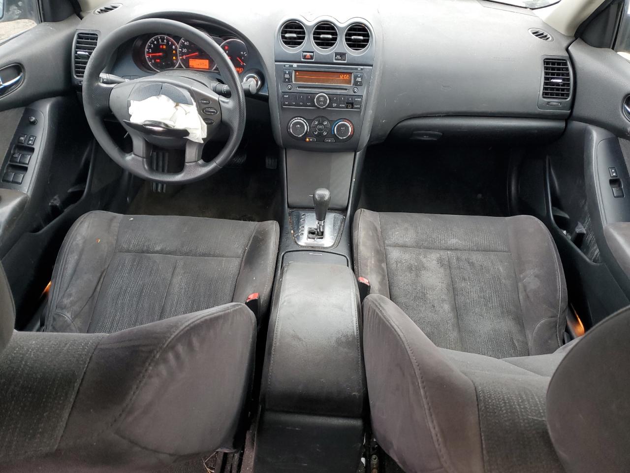 2011 Nissan Altima - Image 8