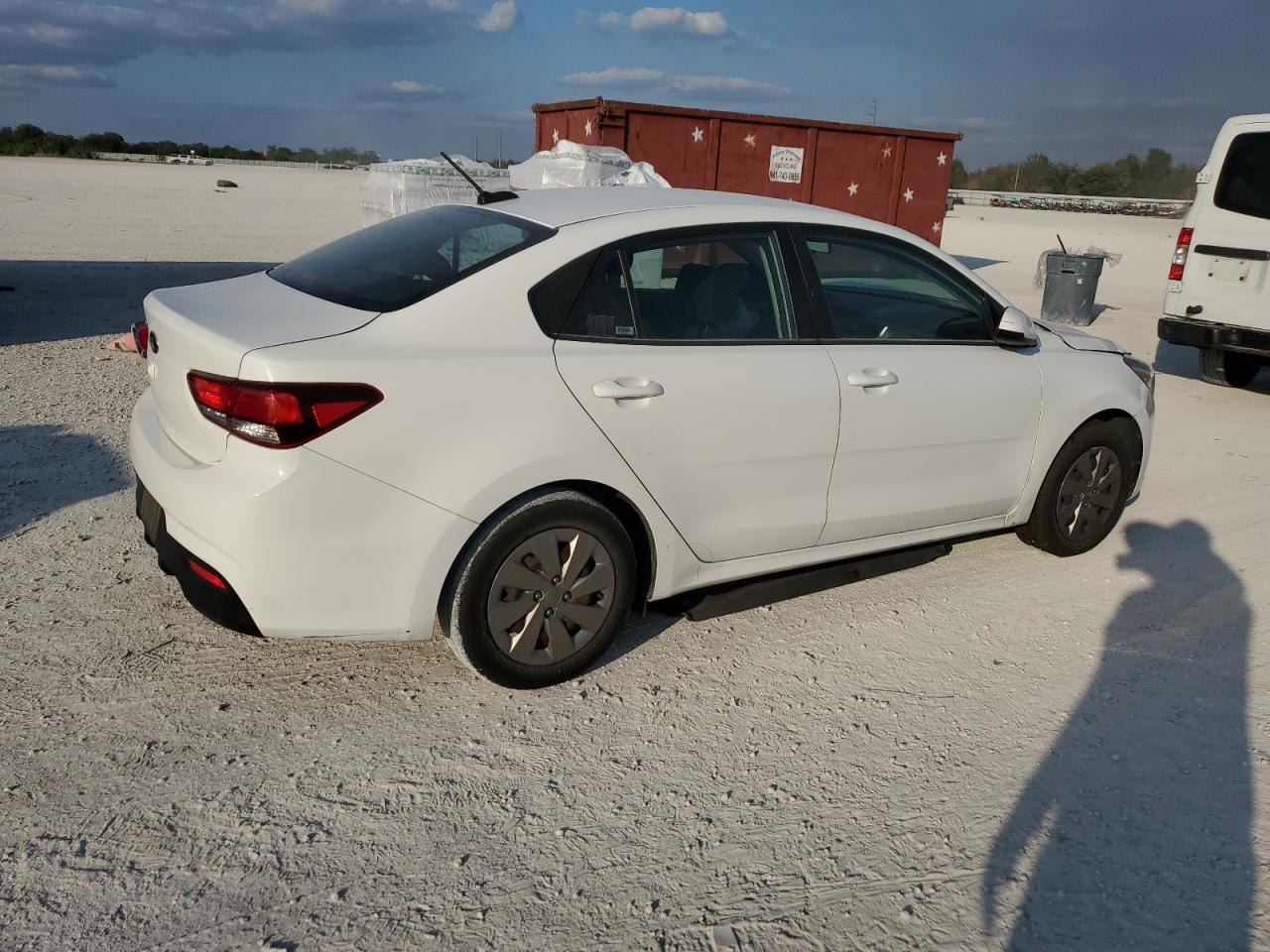 2020 Kia Rio - Image 3