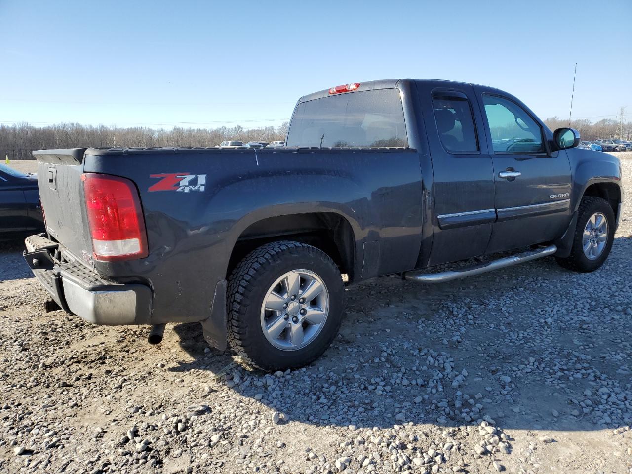 2013 GMC Sierra - Image 3