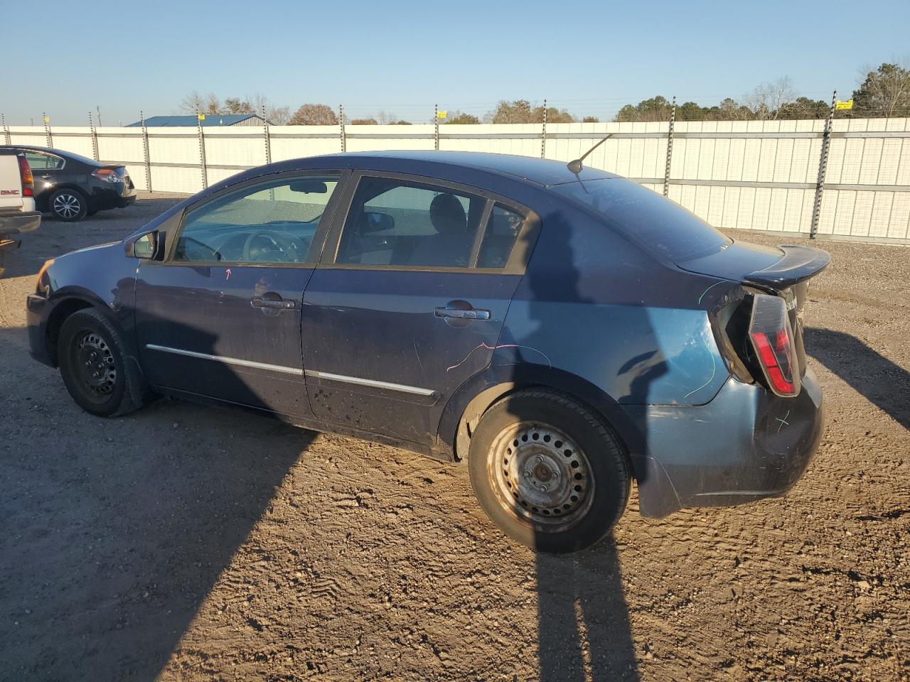 2011 Nissan Sentra - Image 2
