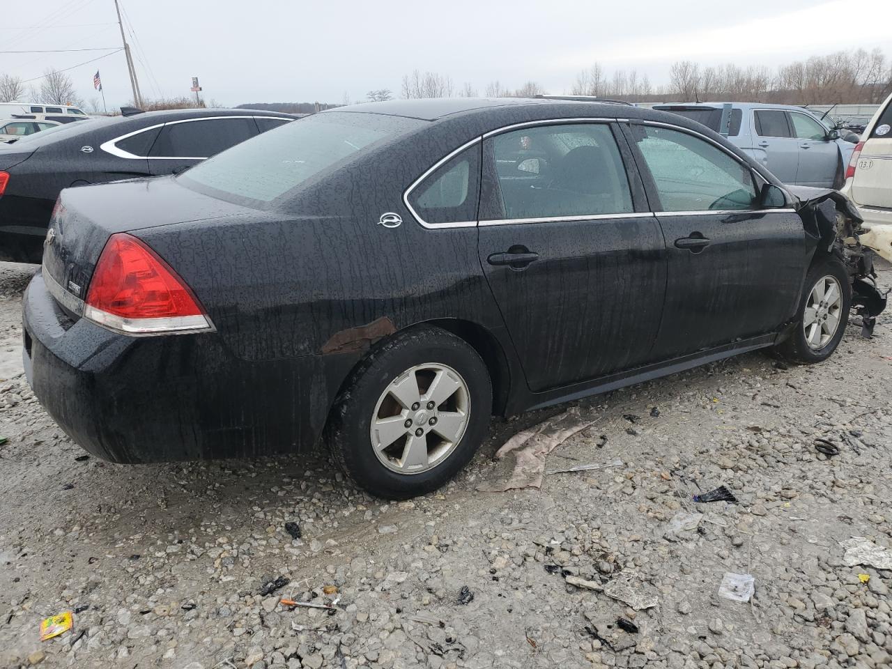 2009 Chevrolet Impala - Image 3