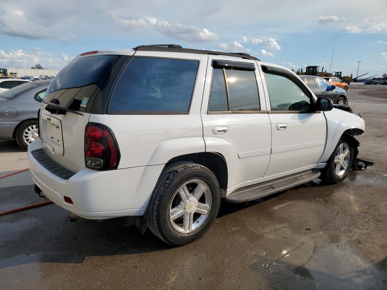 2008 Chevrolet TrailBlazer - Image 3