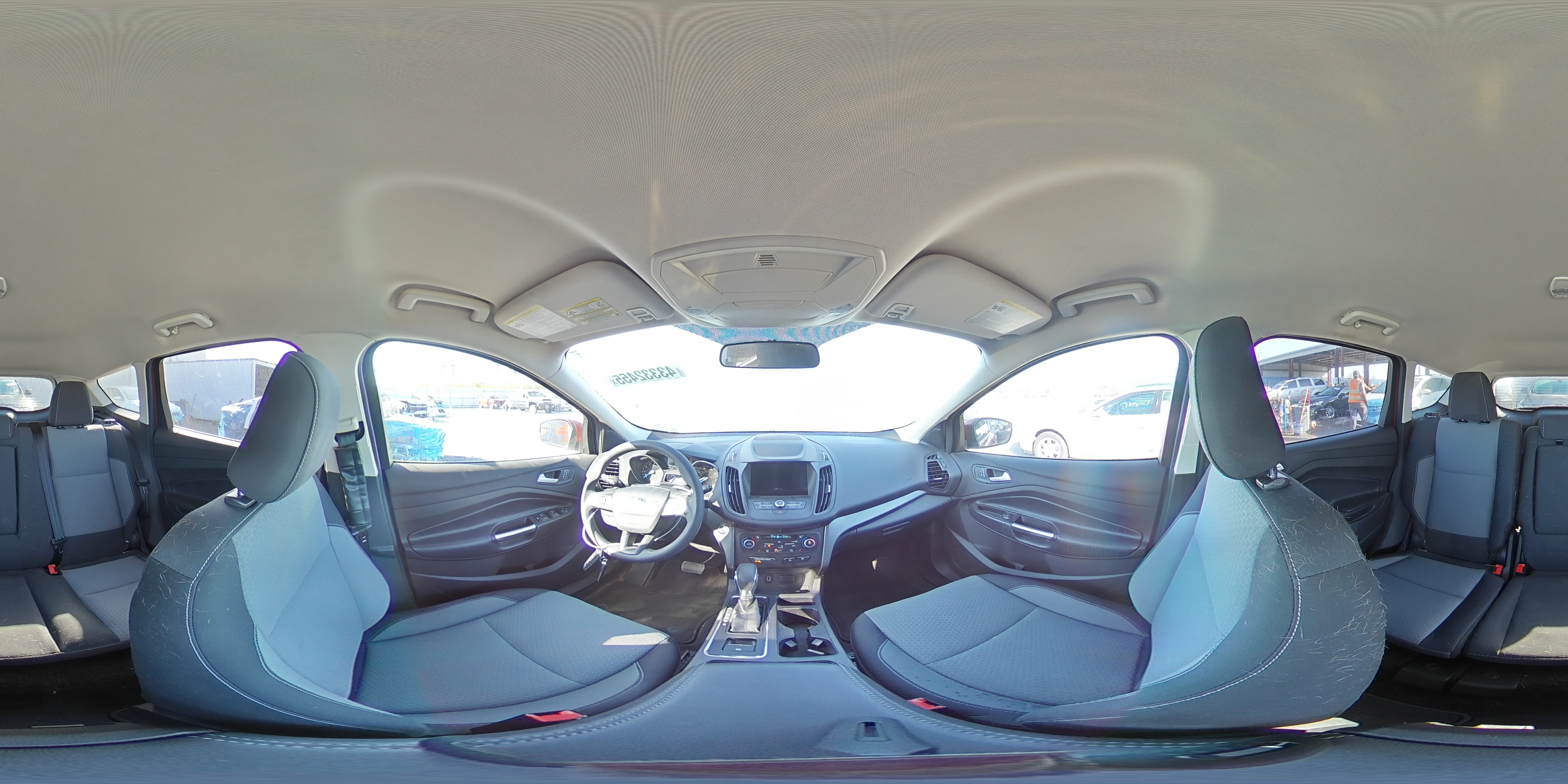 2019 Ford Escape - Image 16