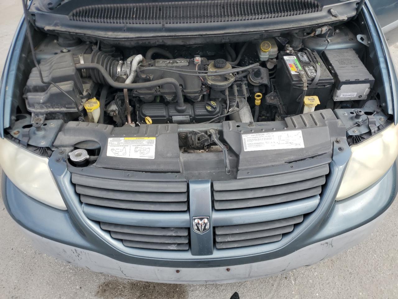 2007 Dodge Caravan - Image 12