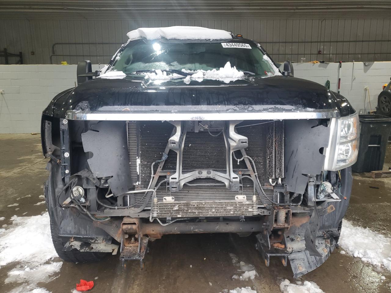 2012 Chevrolet Silverado - Image 5