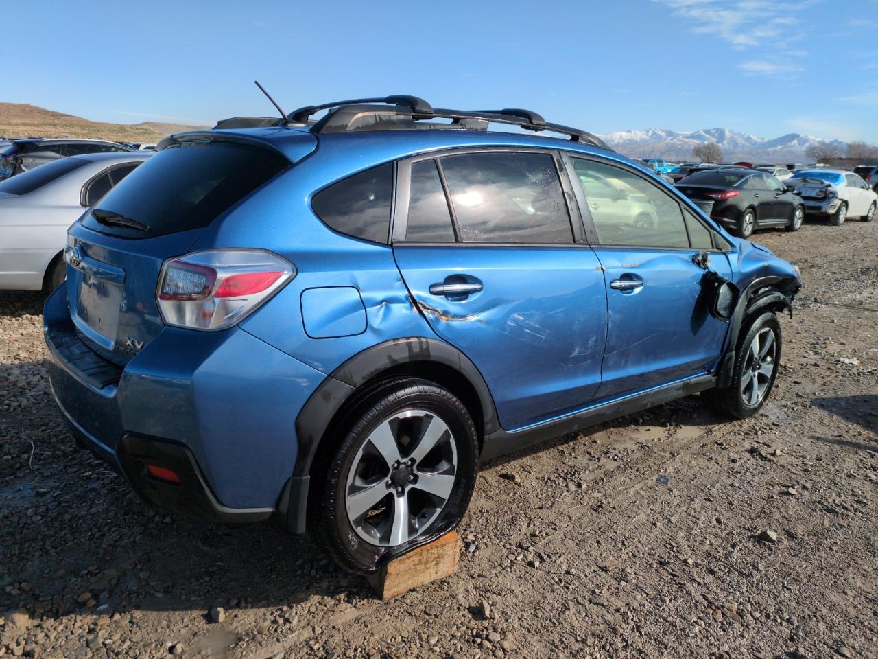 2014 Subaru XV - Image 3