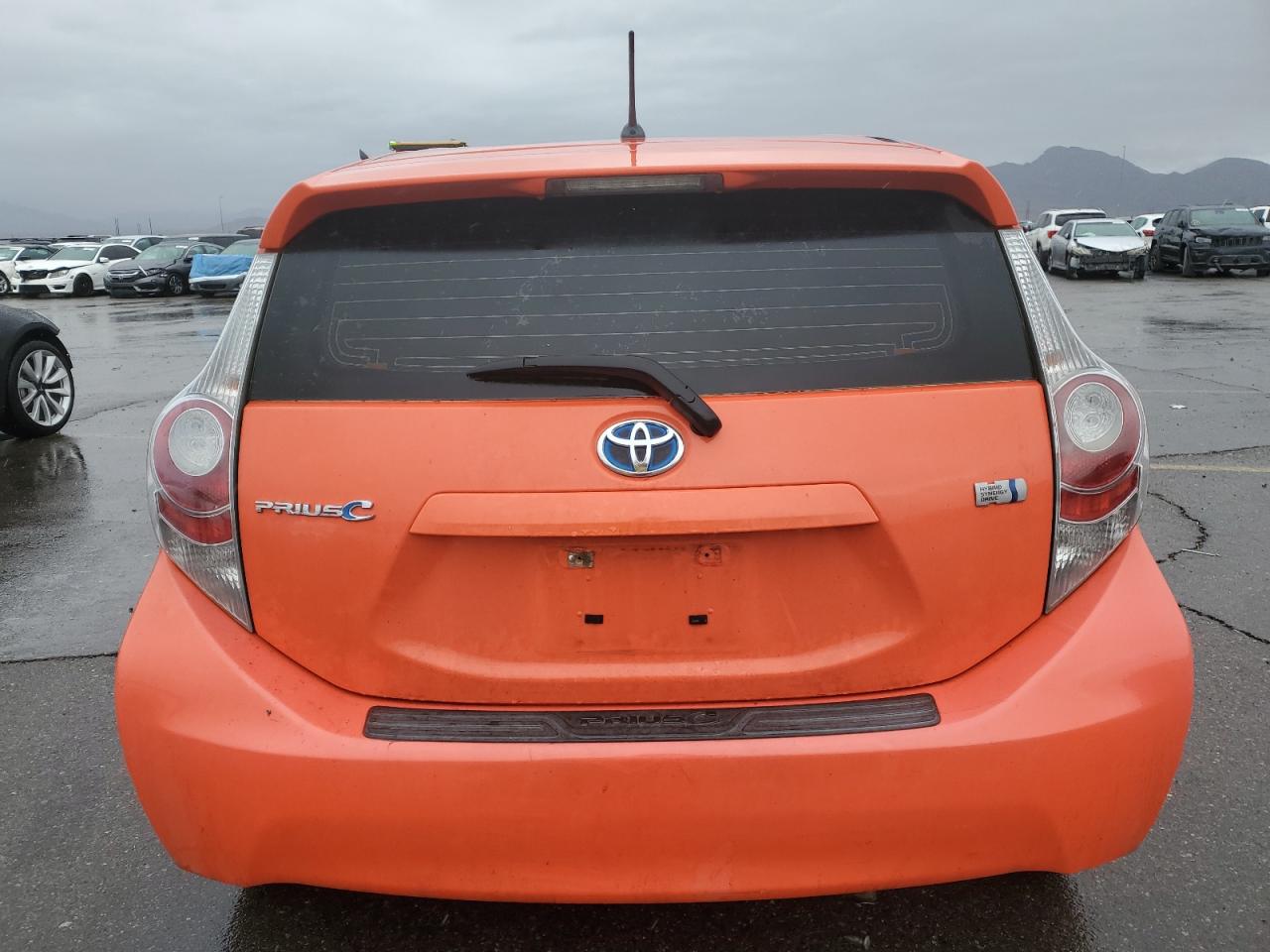2012 Toyota Prius - Image 6