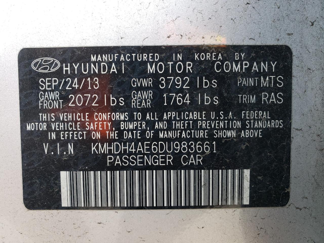 2013 Hyundai Elantra - Image 12