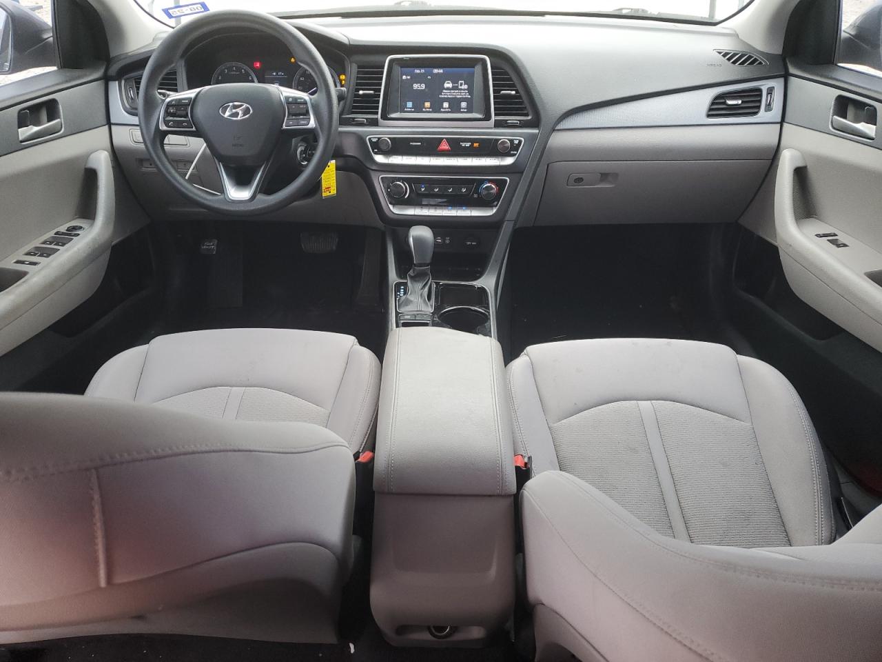 2018 Hyundai Sonata - Image 8