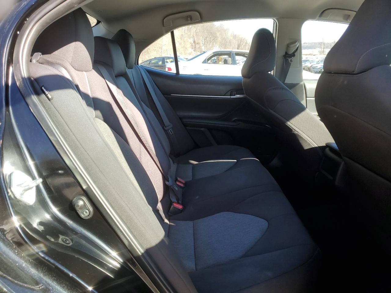 2021 Toyota Camry - Image 10