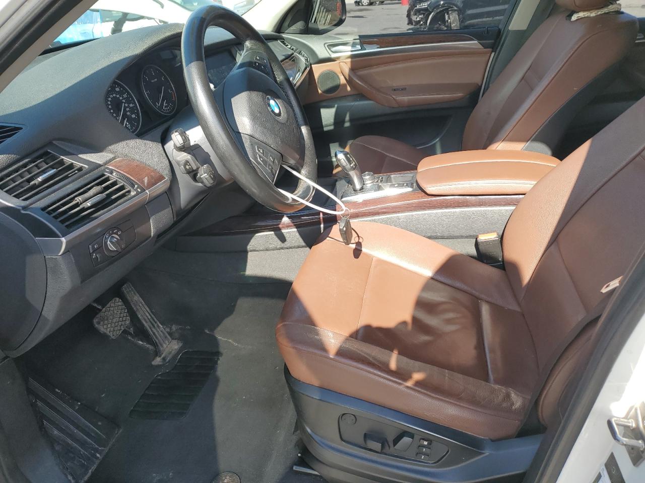 2011 BMW X5 - Image 7