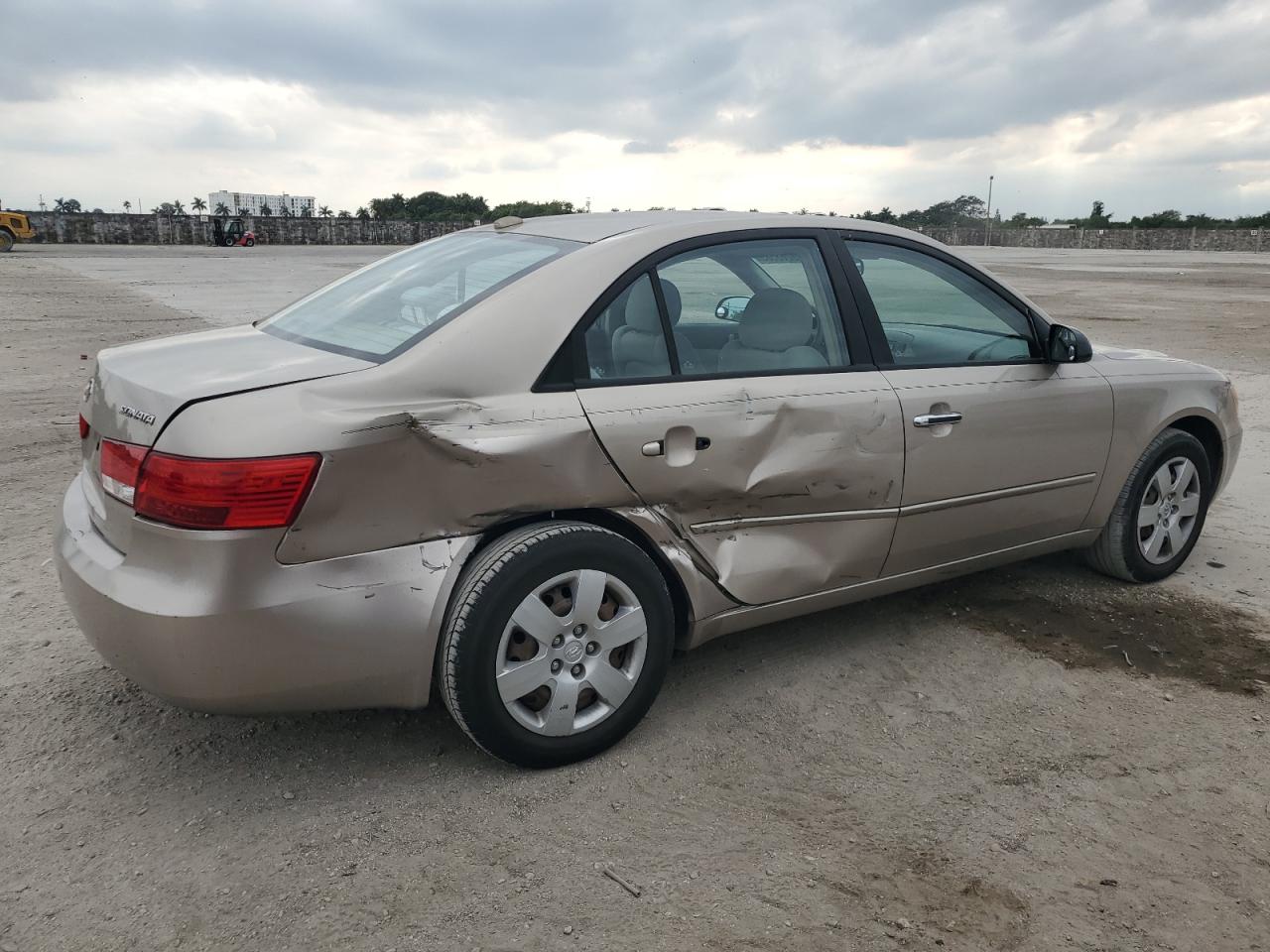 2008 Hyundai Sonata - Image 3