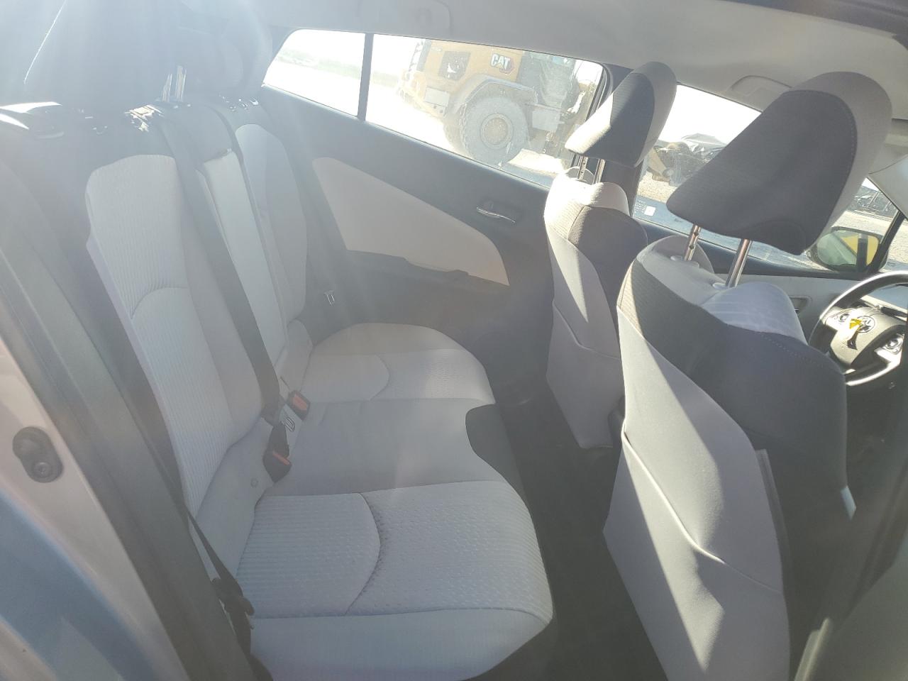 2016 Toyota Prius - Image 10