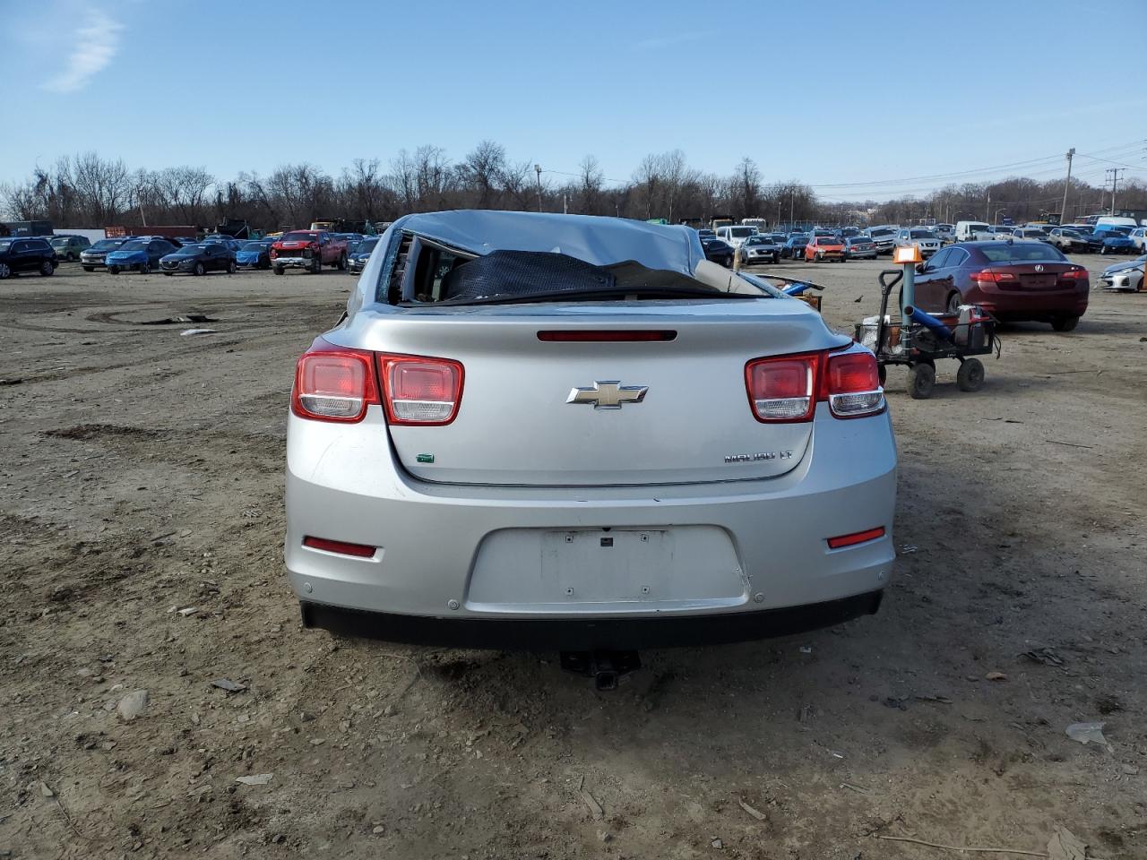 2016 Chevrolet Malibu - Image 6
