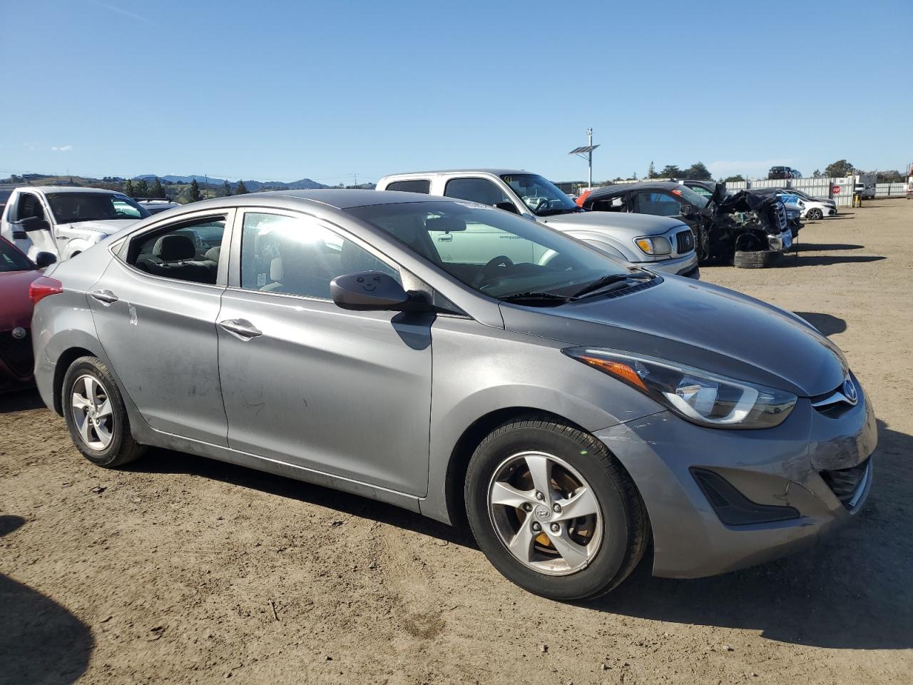 2014 Hyundai Elantra - Image 4