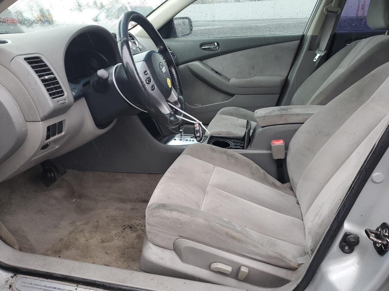2009 Nissan Altima - Image 7