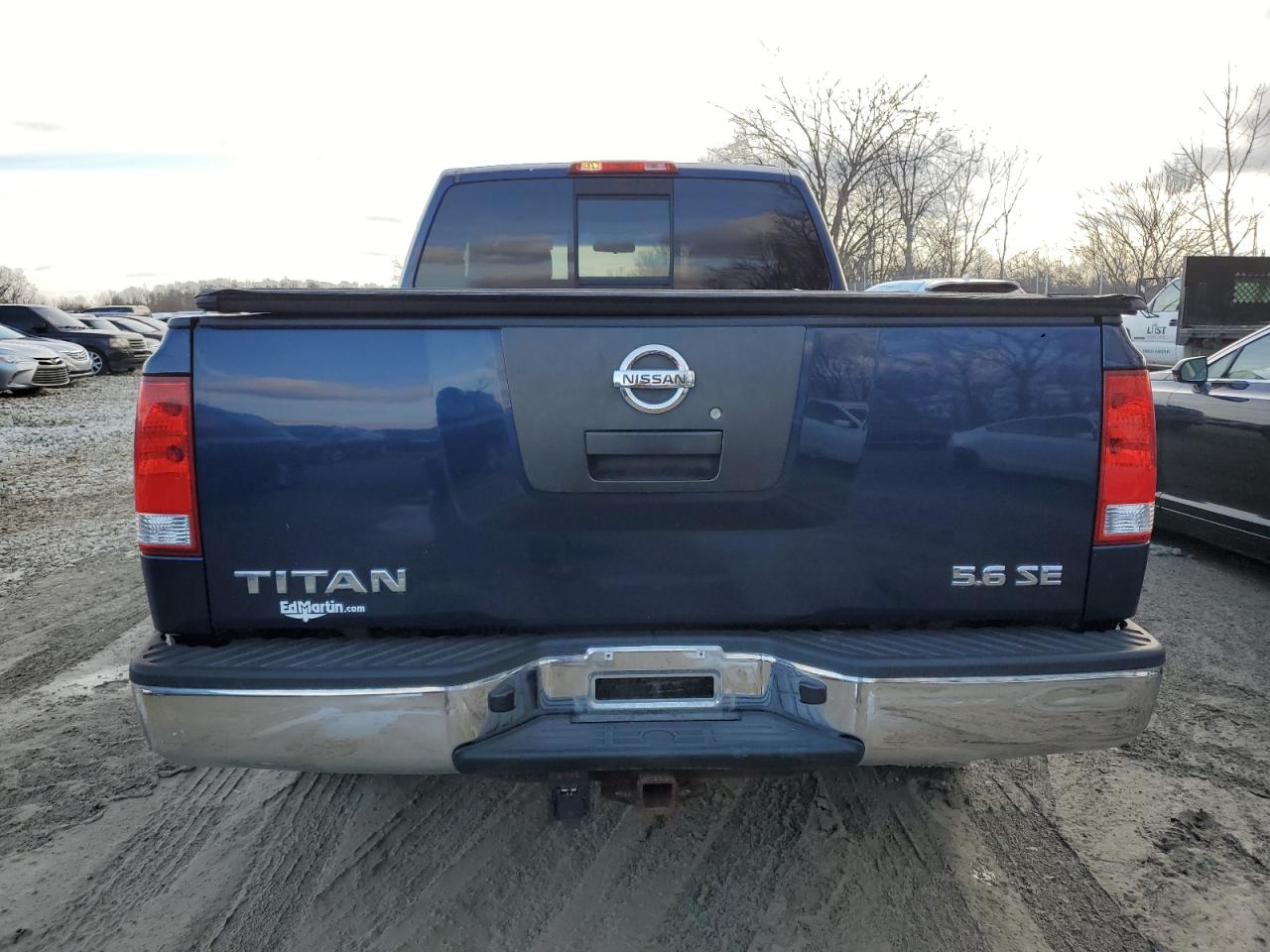 2010 Nissan Titan - Image 6