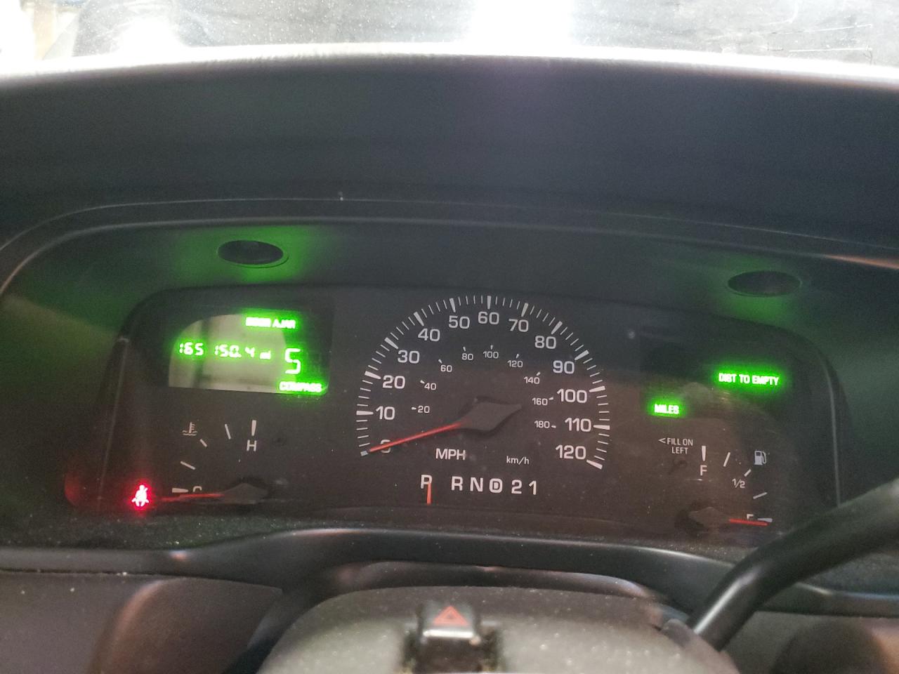 2000 Lincoln Town Car - Image 9