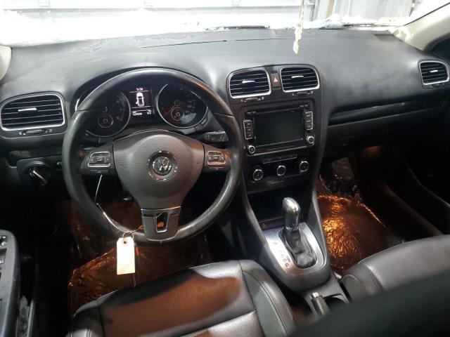 Crossovers VOLKSWAGEN JETTA 2012 Biały