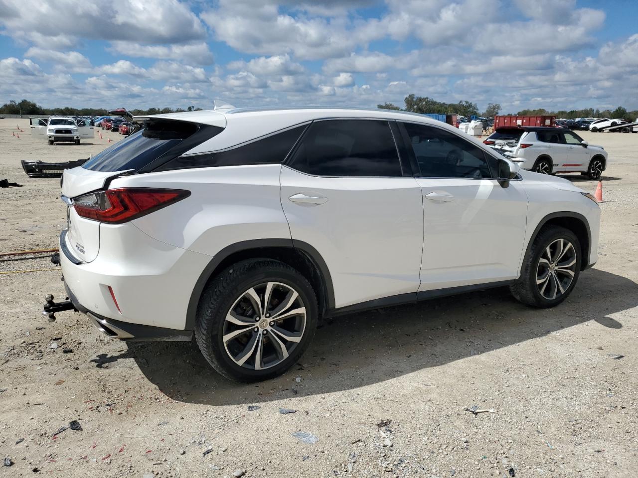 2017 Lexus RX - Image 3