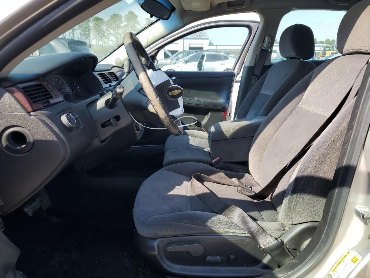 2006 Chevrolet Impala - Image 7