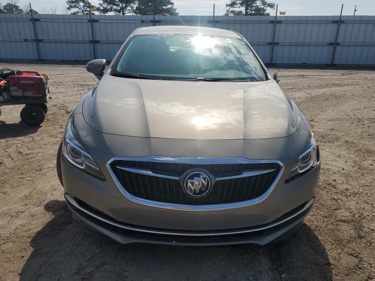 2017 Buick LaCrosse - Image 5