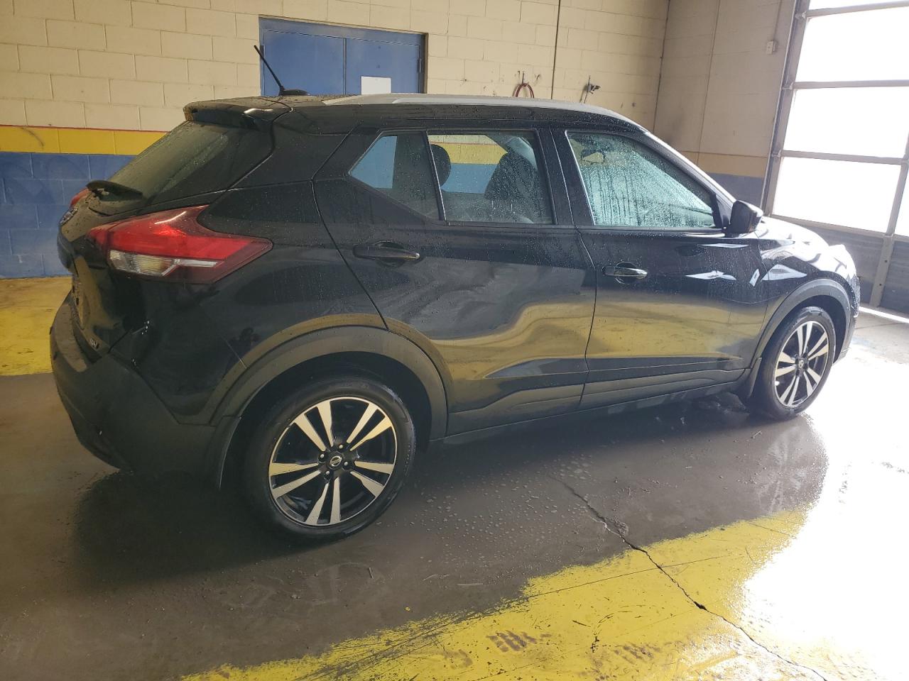 2020 Nissan Kicks - Image 3