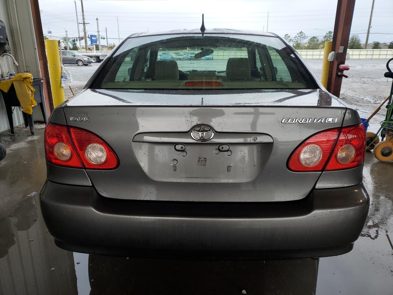 2005 Toyota Corolla - Image 6