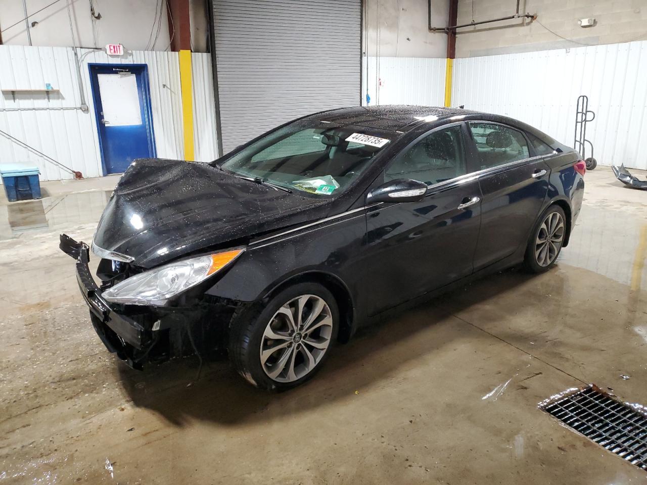2013 Hyundai Sonata - Image 1