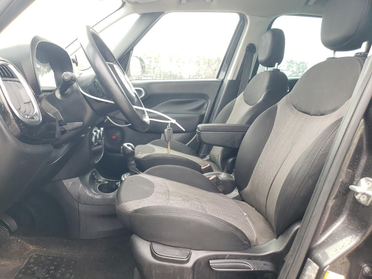 2015 Fiat 500 - Image 7