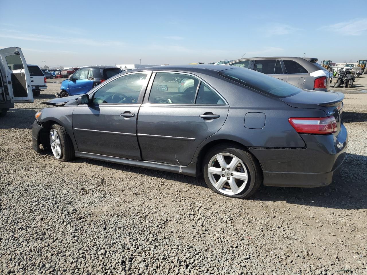2007 Toyota Camry - Image 2