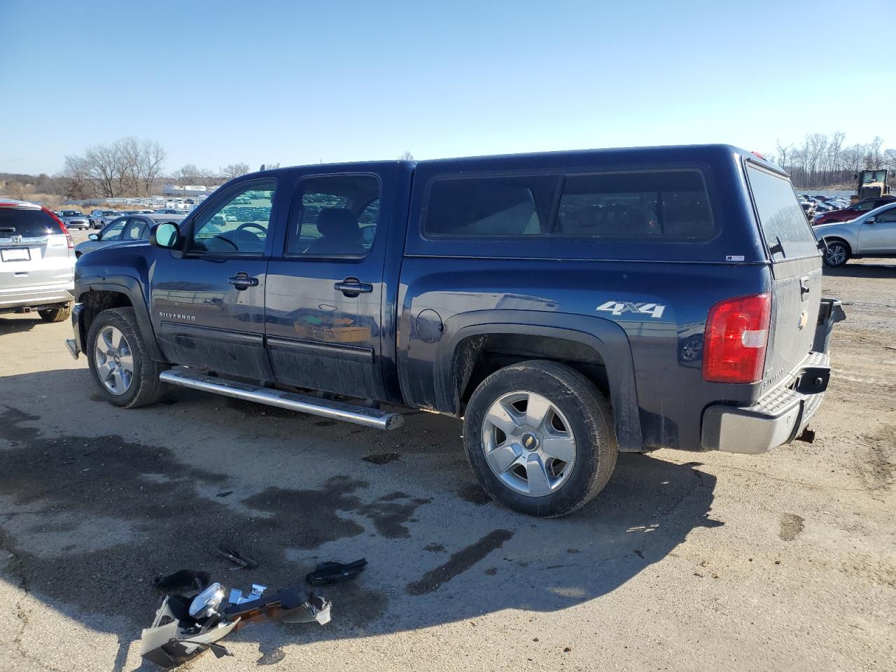 2011 Chevrolet Silverado - Image 2