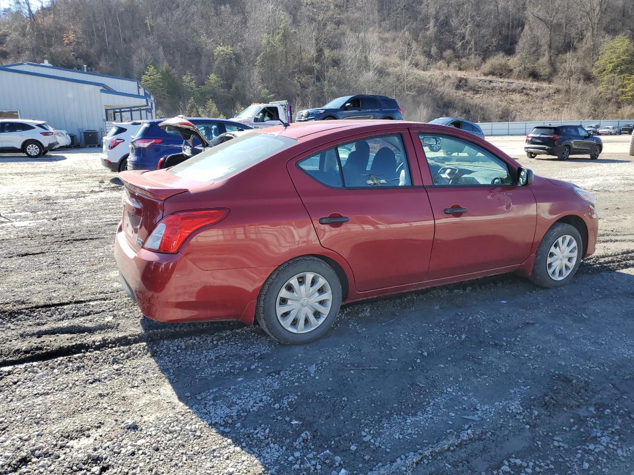 2015 Nissan Versa - Image 3