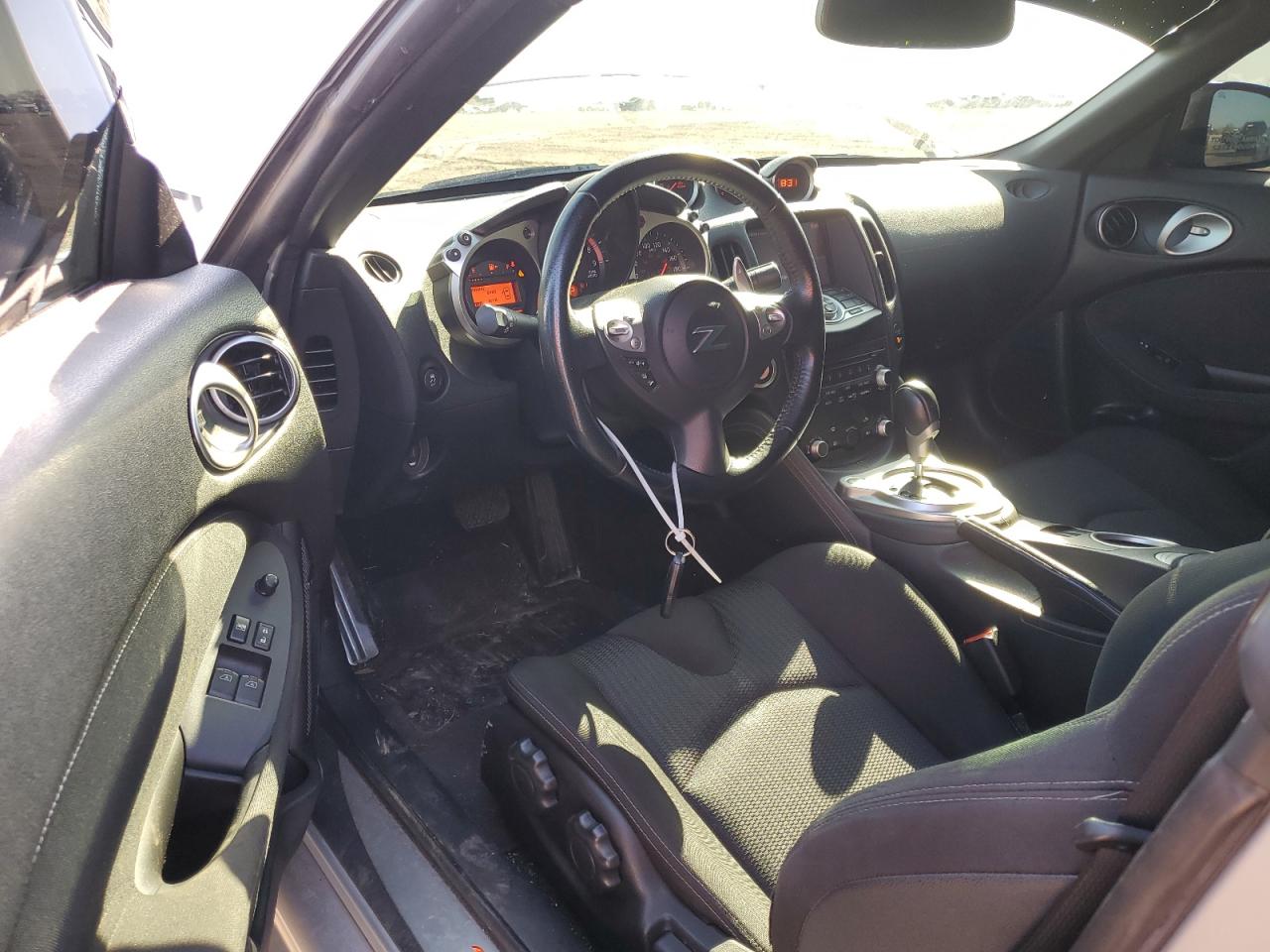 2015 Nissan 370Z - Image 8