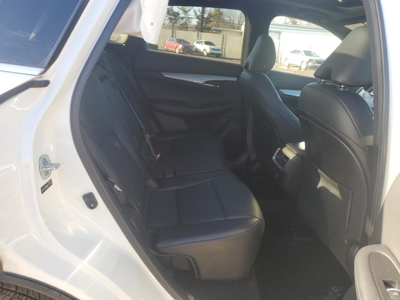 2021 Infiniti QX50 - Image 11