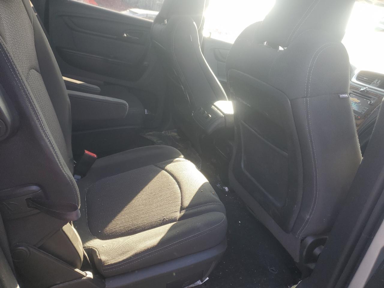 2013 Chevrolet Traverse - Image 11