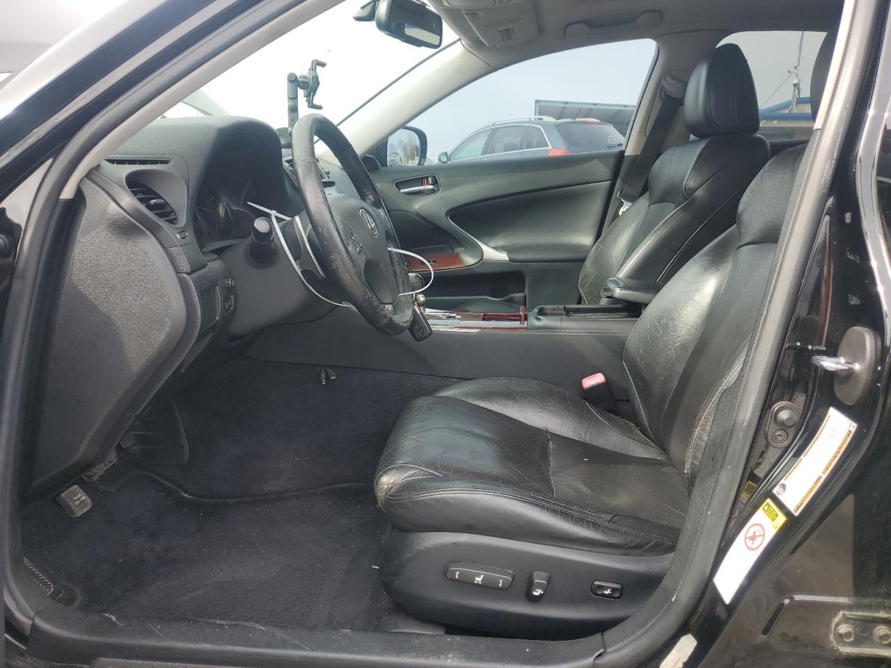 2006 Lexus IS - Image 7