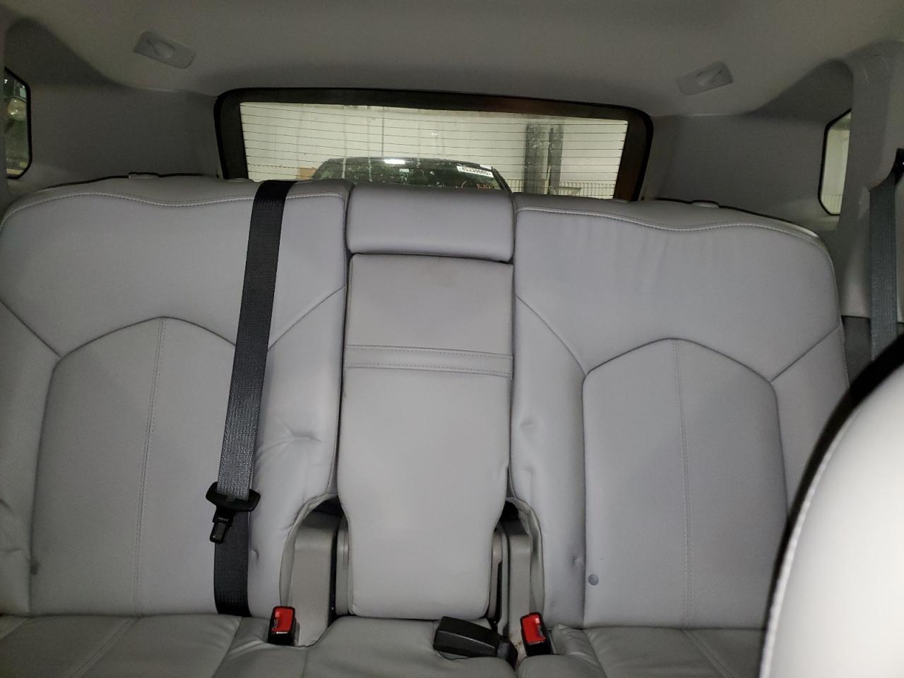 2016 Cadillac SRX - Image 10
