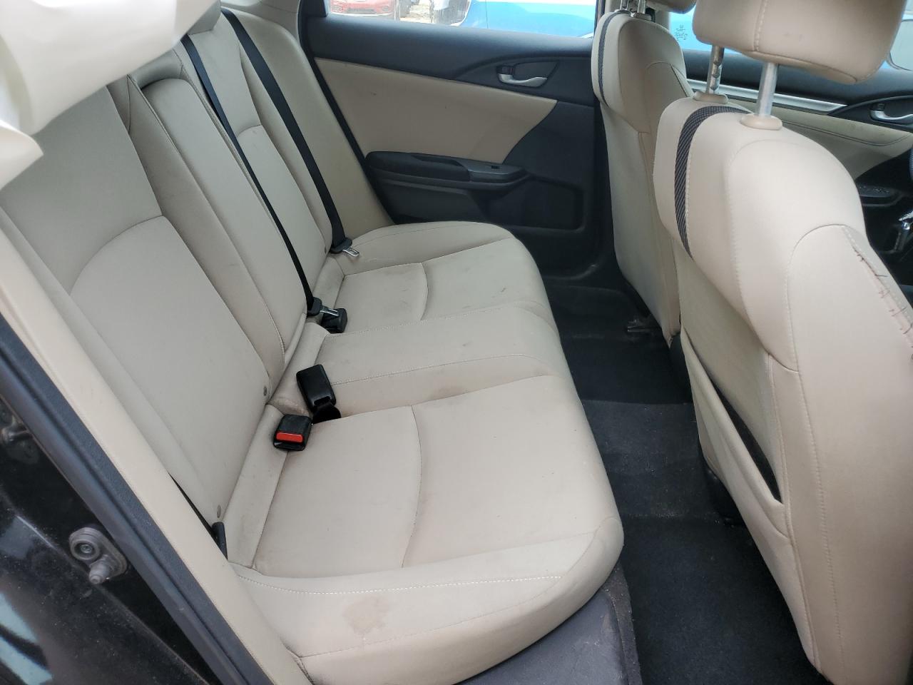 2016 Honda Civic - Image 10