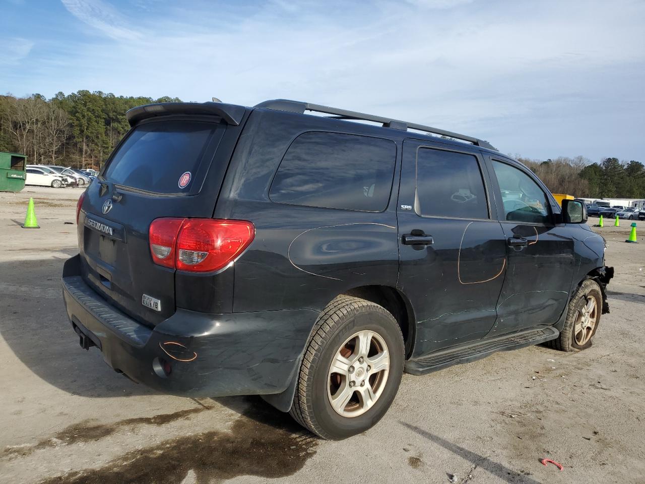 2015 Toyota Sequoia - Image 3