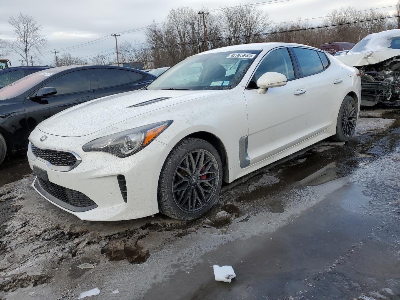 2018 Kia Stinger - Image 1