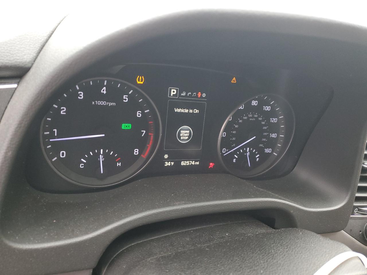 2017 Hyundai Elantra - Image 9