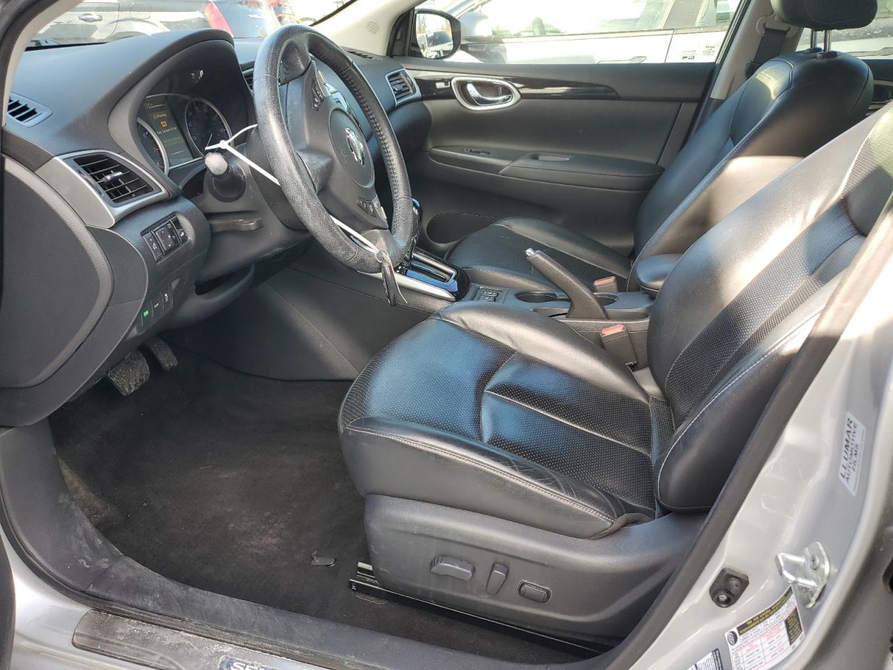 2016 Nissan Sentra - Image 7