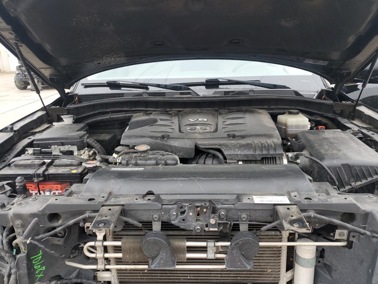 2017 Infiniti QX80 - Image 13