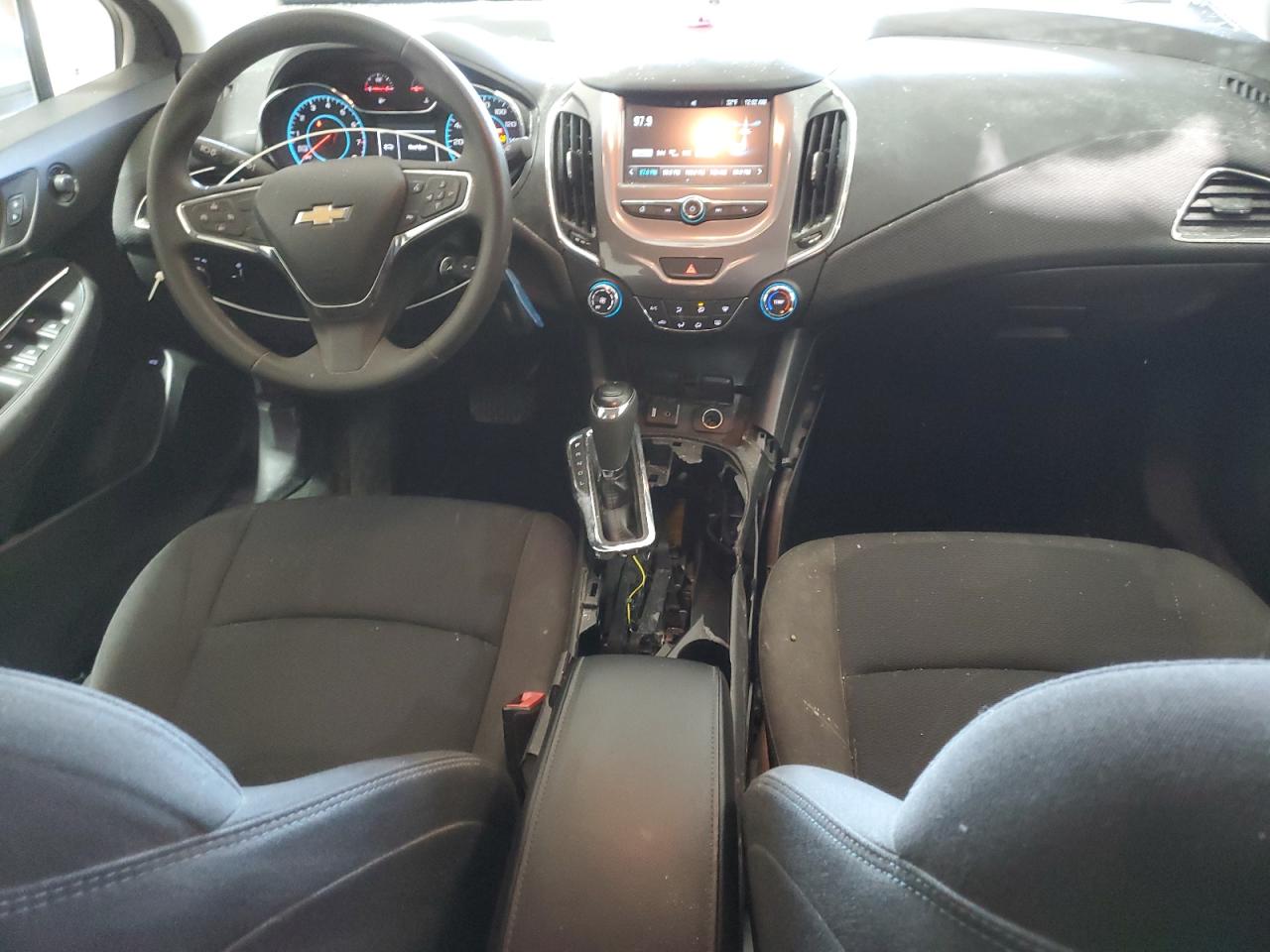 2016 Chevrolet Cruze - Image 8