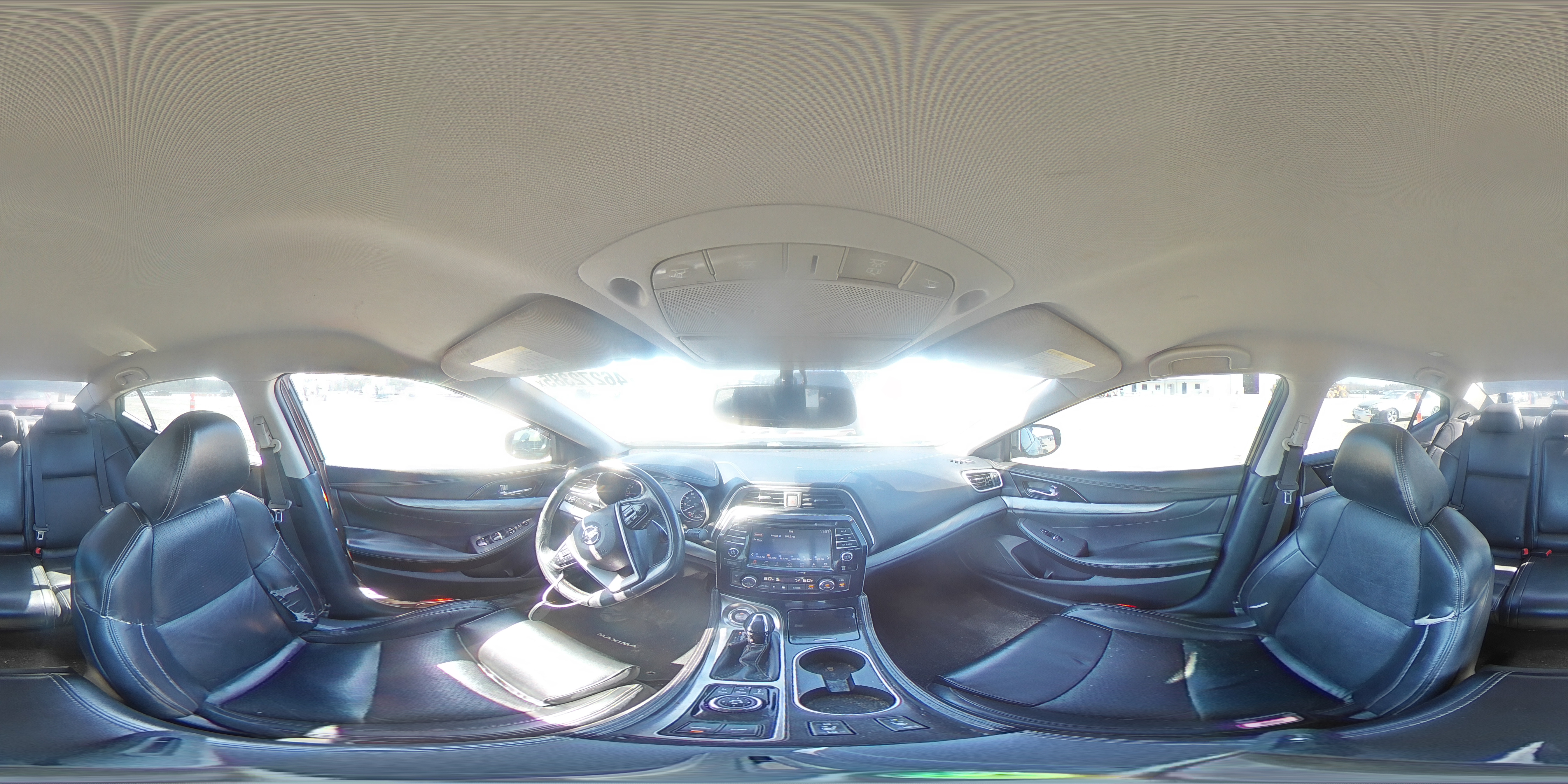 2018 Nissan Maxima - Image 13