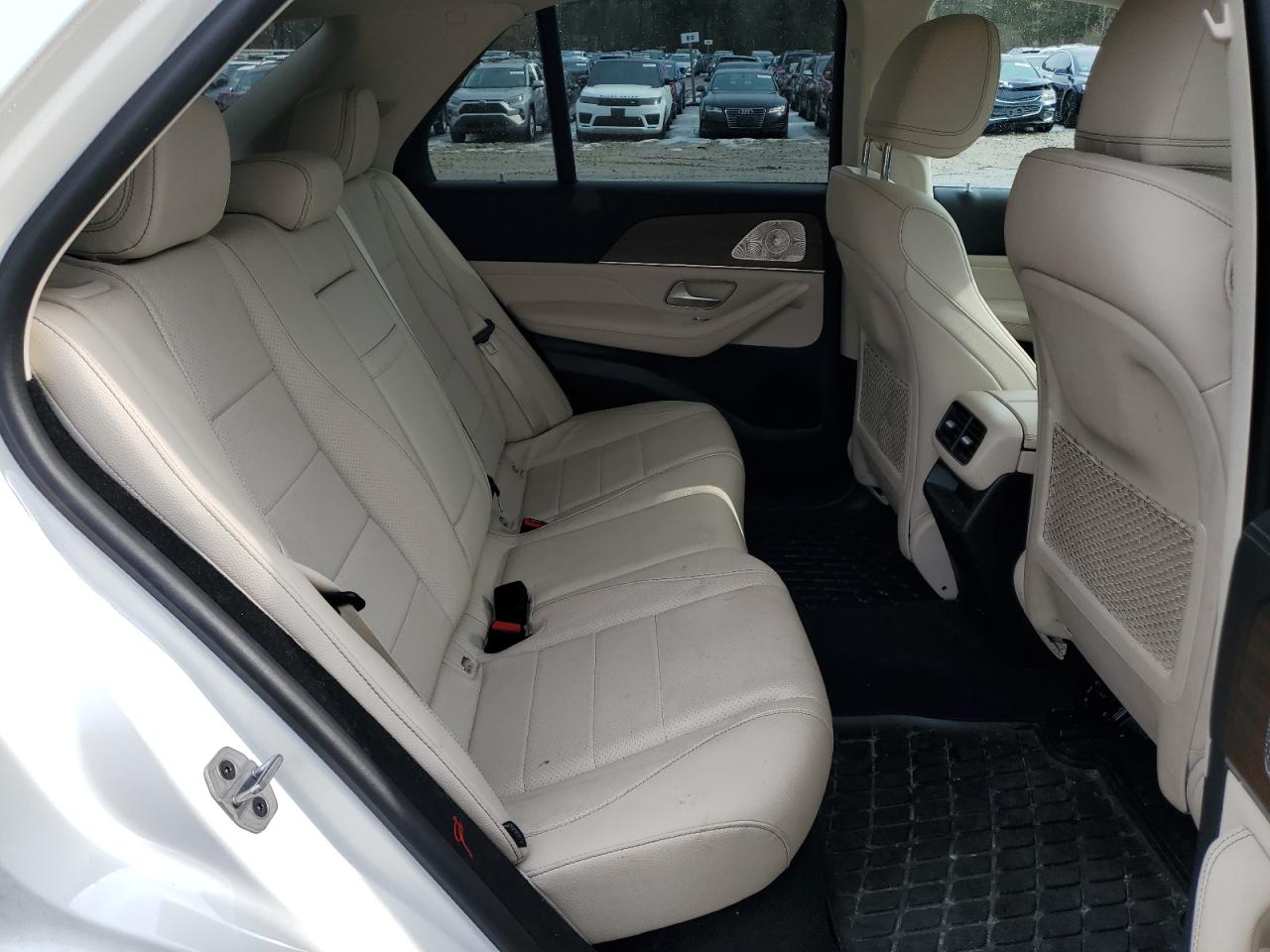 2021 Mercedes-Benz GLE - Image 11